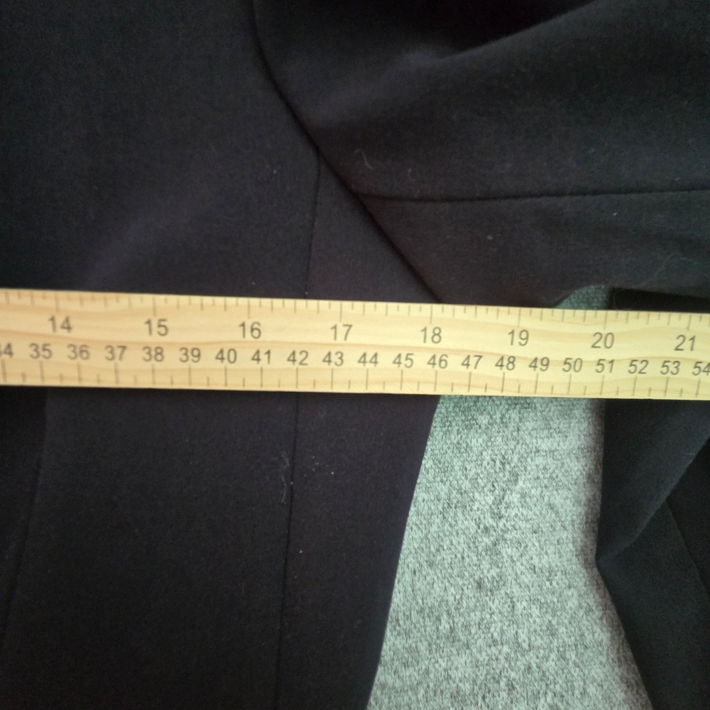 Tahari Arthur S Levine Womens Black Single Button Blazer Career Academia Size 8 - Picture 6 of 10